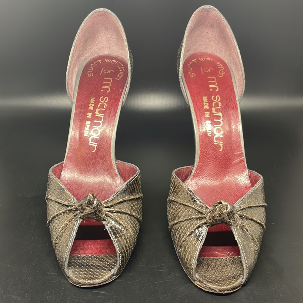 Vintage 70’s Stuart Weitzman Mr Seymour brown textured peep toe pump Size 7